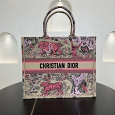 Christian Dior Shopping Bags